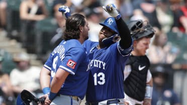 Salvador Perez's two-run home run (5) 