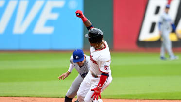 Dodgers nab José Ramírez after review