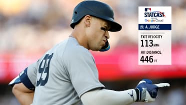 Aaron Judge smashes 446-foot home run