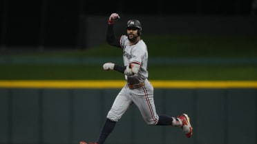 Byron Buxton abre con jonrón 